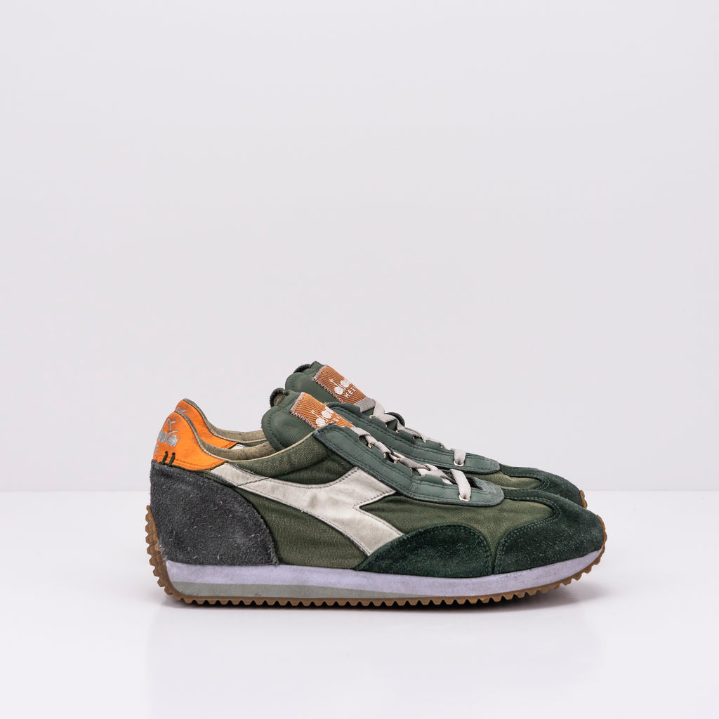 DIADORA HERITAGE SNEAKER EQUIPE DIRTY STONE WASH EVO GREEN THYME MOK Moksin