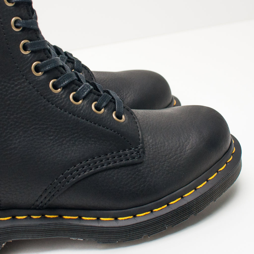 Dr.Martens Black Pascal Ambassador Boot 24993001 Moksin