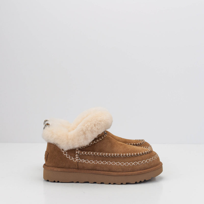 BOTA -  UGG - CLASSIC ULTRA MINI ALPINE CHESTNUT