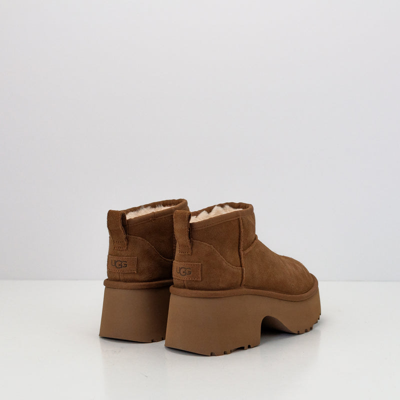 BOTA - UGG - ULTRA MINI NEW HEIGHTS