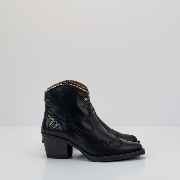 NEMONIC - ANKLE BOOT - ATLANTA 2353 SAUVAGE BLACK