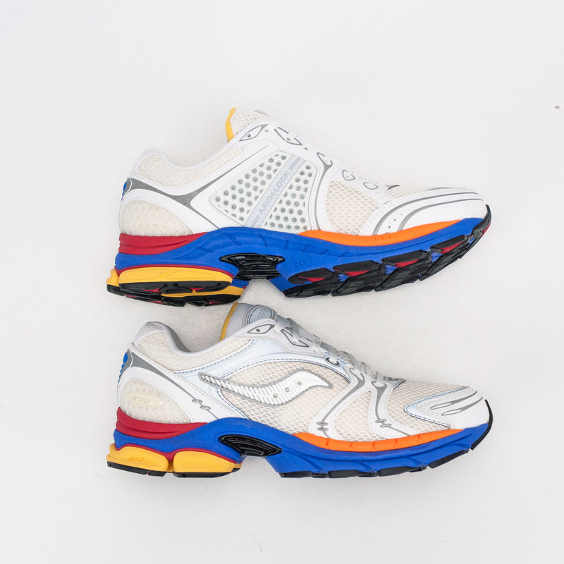 ZAPATILLA - SAUCONY - PROGRID TRIUMPH 4 WHITE MULTICOLOR