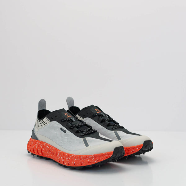 ZAPATILLA - NORDA - 001 G+ SPIKE GREY ORANGE