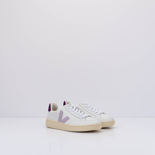 Veja 1 sale extra white