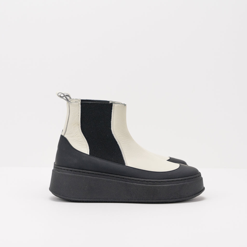 SEIALE WHITE GUME BOOTIES | MOKSIN – Moksin