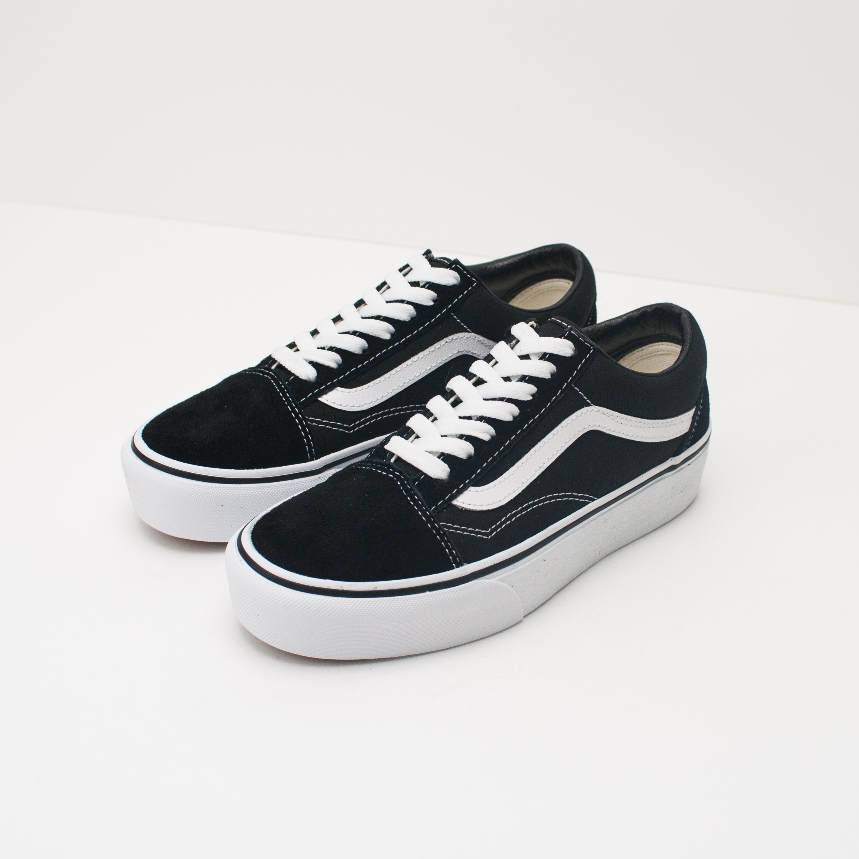 Zapatillas Vans Ua Old Skool Platform Black White Vn0a3b3uy281 Moksín Moksin